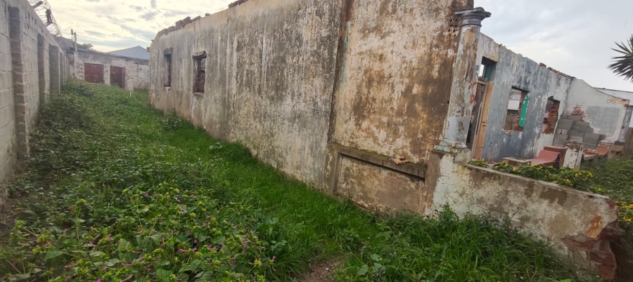 0 Bedroom Property for Sale in Sidwell Eastern Cape